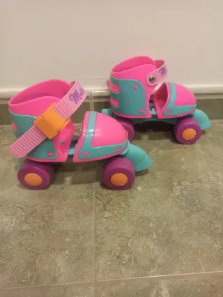 Patines infantiles rosas y turquesa