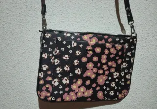 Bolso Parfois flores negro y rosa nuevo