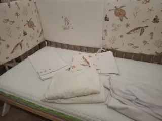 Cuna de bebé completa