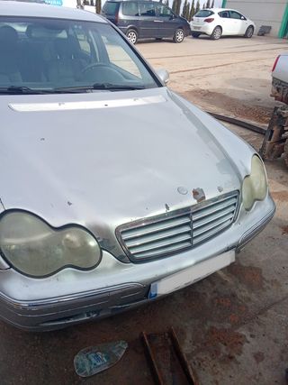 Mercedes Benz C220CDI 2.2 2000