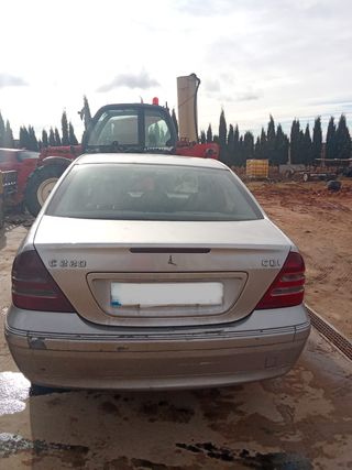 Mercedes Benz C220CDI 2.2 2000