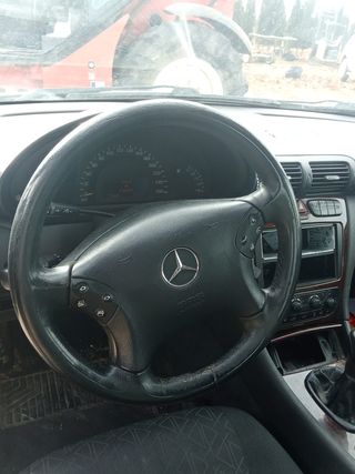 Mercedes Benz C220CDI 2.2 2000