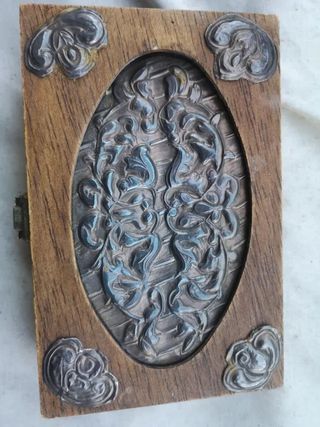 Caja madera antigua decorada 20x13