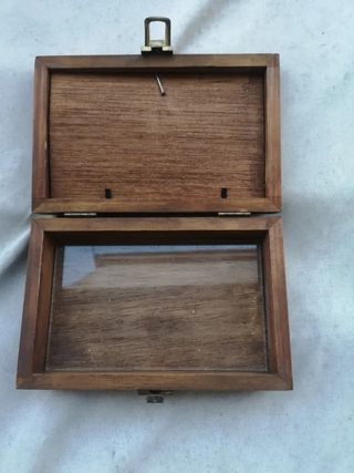 Caja madera antigua decorada 20x13