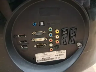 2 Monitores TV ASUS y LG Negros