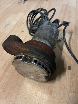 Bomba de agua sumergible