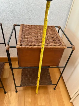 Mesitas de noche forja negra y madera