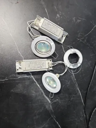 Transformadores y focos empotrables