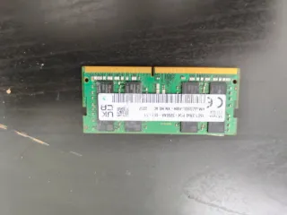SK Hynix 16GB DDR4 PC4-3200AA RAM