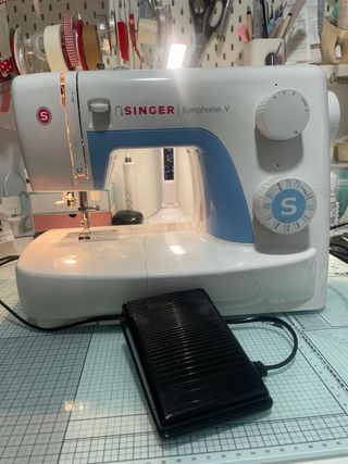 Máquina de coser Singer Symphonie V