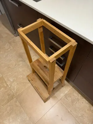 Torre de aprendizaje Montessori madera