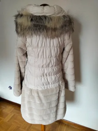 Abrigo Bocetto Beige cuello pelo