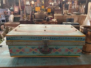 Lote 2 Caja baúl antiguo India policromado metal