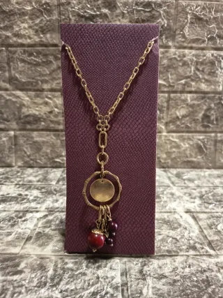 Collana lunga oro con perle rosse