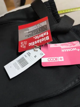 Pantalón técnico negro