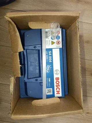 Batería Nueva Bosch S4 004