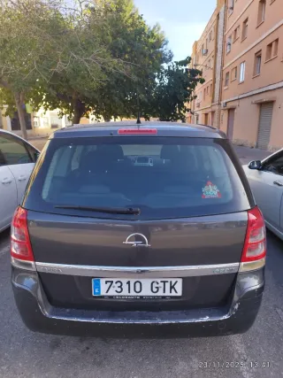Opel Zafira 2010