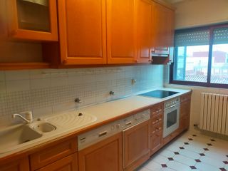 Muebles de cocina madera o Electrodomésticos