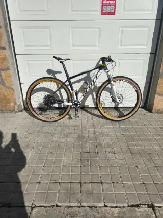 Scott Scale 900 RC 29"(2014) Cube, Orbea,KTM,bmc,