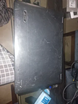 Acer Aspire 5635Z Portátil