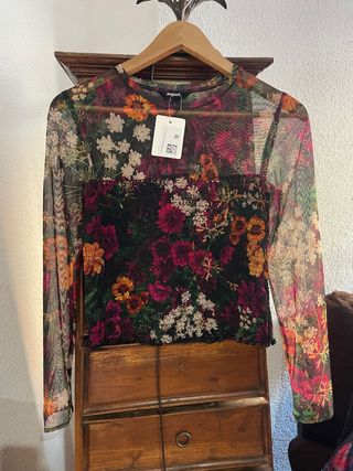 Blusa Desigual floral manga larga S