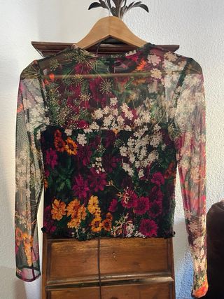 Blusa Desigual floral manga larga S