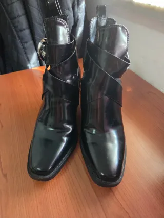 Stivaletti neri donna