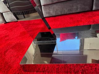 Mesa de centro de cristal y metal