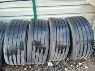 Neumáticos 385/55/22.5 - 6 Unidades