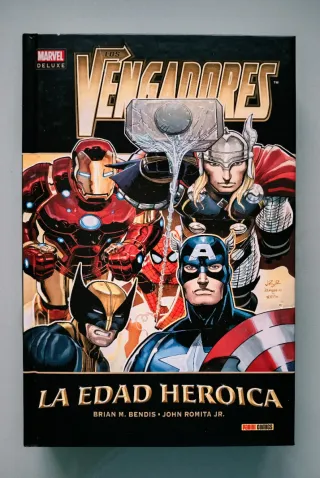 Marvel Deluxe Los Vengadores: La Edad Heroica