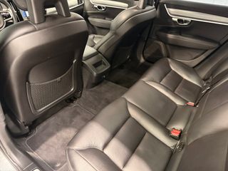 Volvo V90 Momentum D4 Diesel Automático