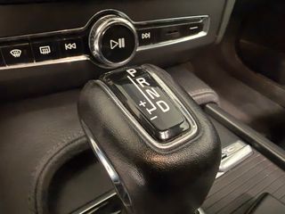 Volvo V90 Momentum D4 Diesel Automático
