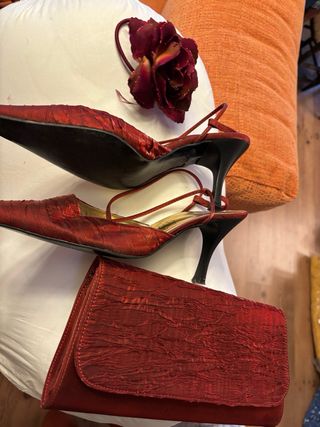 Conjunto Zapato y Bolso Fiesta granate brillante