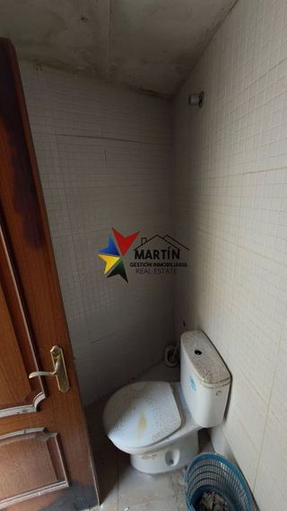 Local comercial en alquiler en Carranque - Haza Cuevas en Málaga