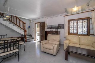 Chalet en venta en La Siesta - El Salado - Torreta en Torrevieja