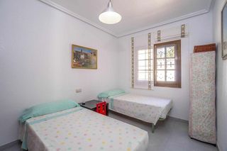 Chalet en venta en La Siesta - El Salado - Torreta en Torrevieja