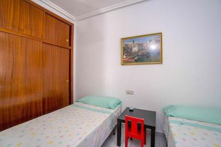 Chalet en venta en La Siesta - El Salado - Torreta en Torrevieja