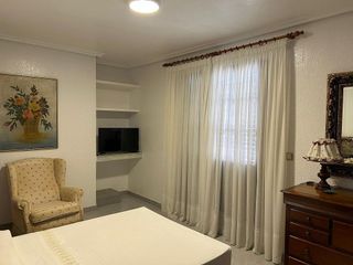 Chalet en venta en La Siesta - El Salado - Torreta en Torrevieja
