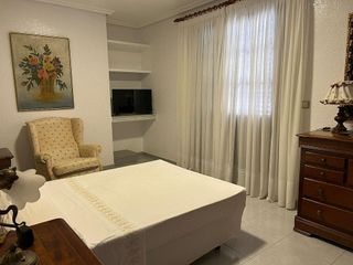 Chalet en venta en La Siesta - El Salado - Torreta en Torrevieja