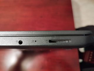 Portátil Lenovo IdeaPad 3 Negro