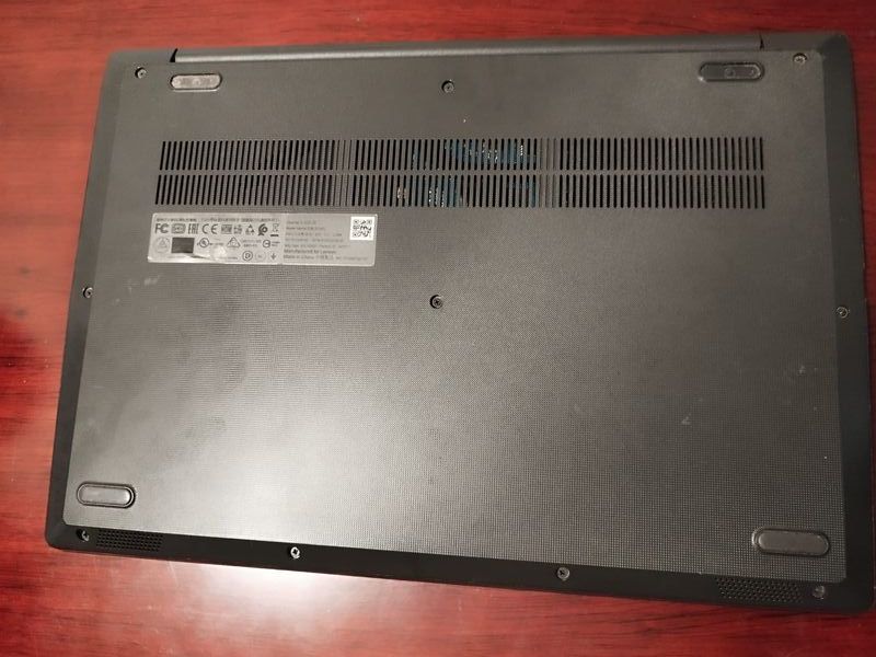 Portátil Lenovo IdeaPad 3 Negro afbeelding 3