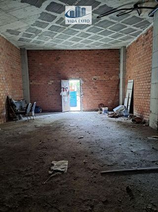 Local comercial en venta en Renfe - Bulevar 1º y 2º Fase en Jaén