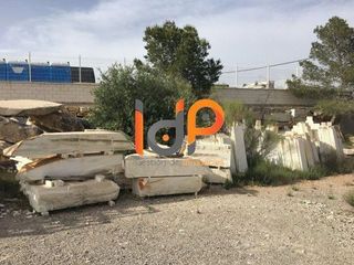 Nave industrial en venta en Macael