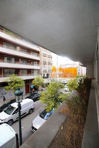 Oficina en alquiler en Areal – Zona Centro en Vigo