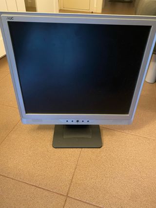 Pantalla AOC 19 pulgadas Cuadrada