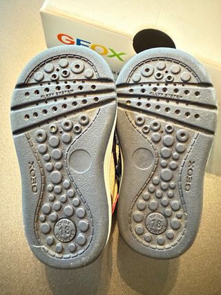 Zapatos de Bebé Geox talla 18