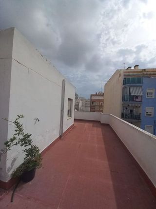 Edificio en venta en Centro en Torrevieja