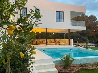 Chalet en alquiler en Cala Vedella - Cala Tarida - Cala Conta en Sant Josep de sa Talaia