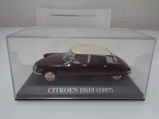 Miniatura Citroen DS19 1957 Escala 1:43