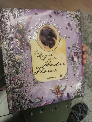 La magia de las hadas flores (Spanish Edition)